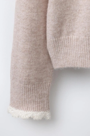 Трикотажный джемпер с отделкой крючком- Заказать в России