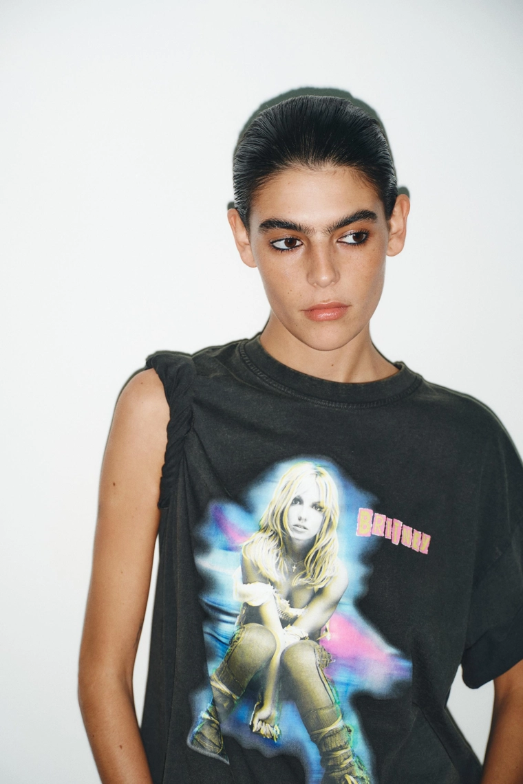 Футболка с эффектом выцветания britney spears