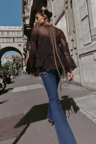 Блуза из тюля с вышивкой- Заказать в России