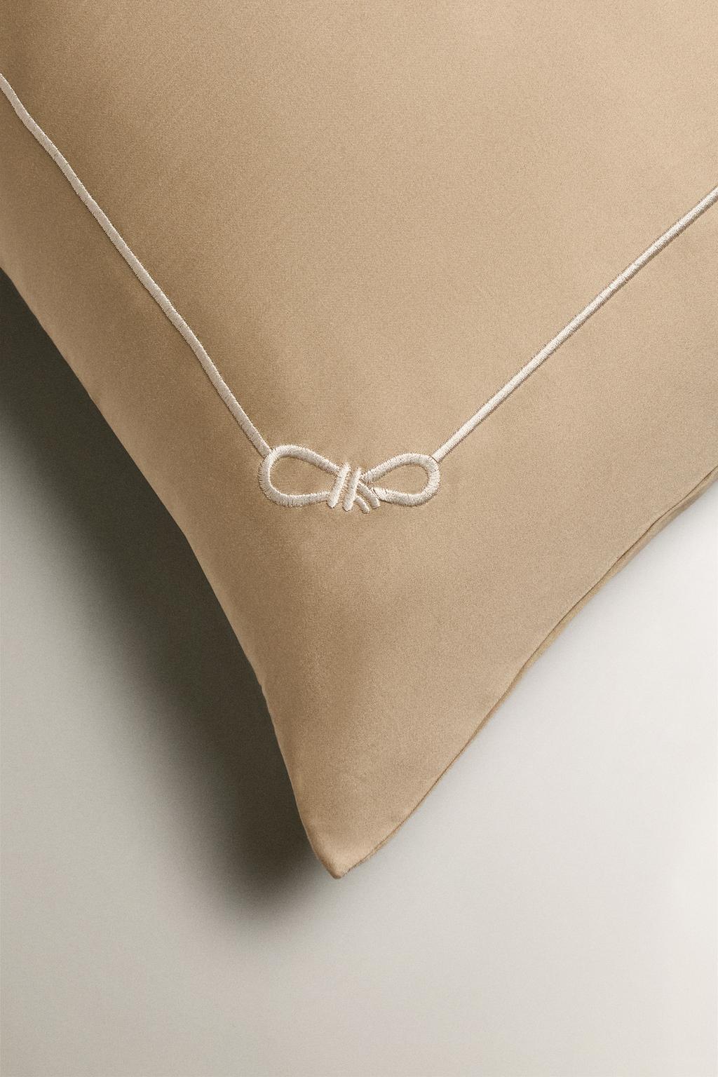 Наволочка из сатина с оборкой