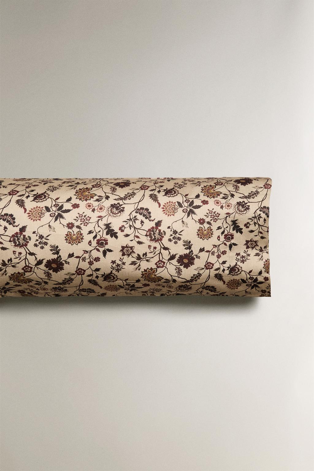 Подушка из хлопкового шёлка с цветочным принтом