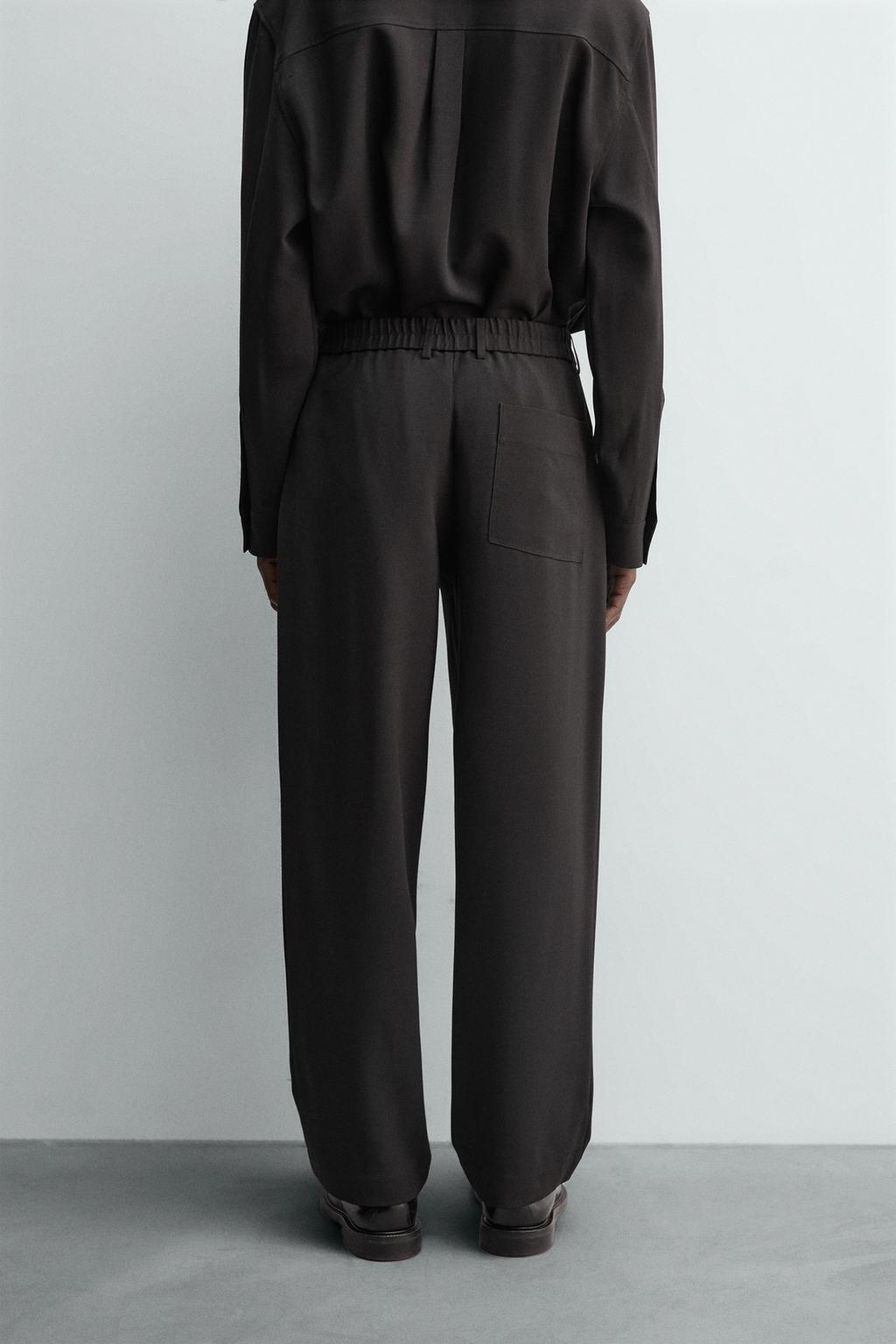 СТРУЯЩИЕСЯ БРЮКИ RELAXED FIT