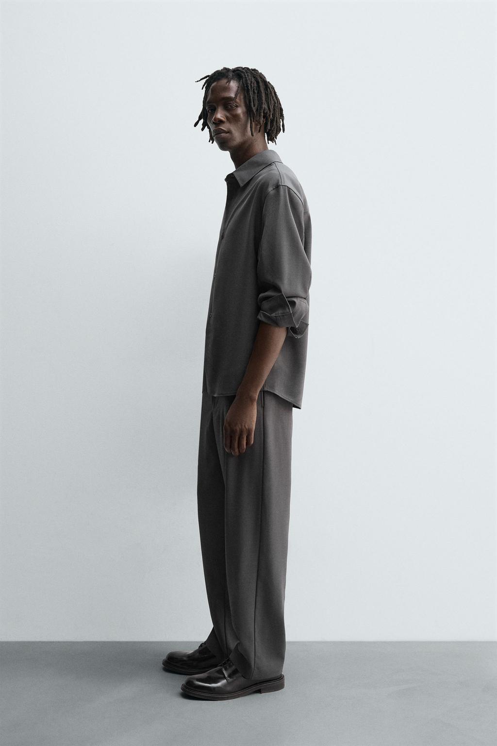 СТРУЯЩИЕСЯ БРЮКИ RELAXED FIT