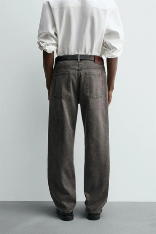 Джинсы STRAIGHT FIT с эффектом потертости- Заказать в России