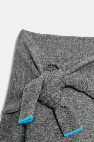 Трикотажный джемпер с открытыми плечами- Заказать в России