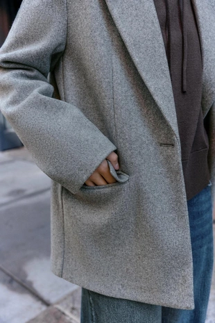 Мягкий блейзер на одной пуговице- Заказать в России