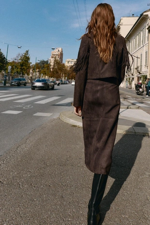 Куртка из искусственной замши с бахромой- Заказать в России