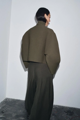 Трикотажная куртка с молнией- Заказать в России