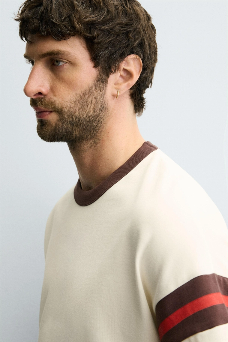 Майка в полоску с рельефным узором