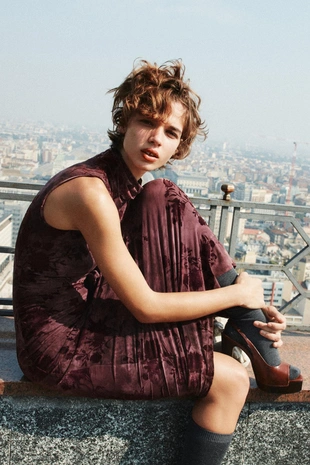 Длинное платье с принтом и платком- Заказать в России