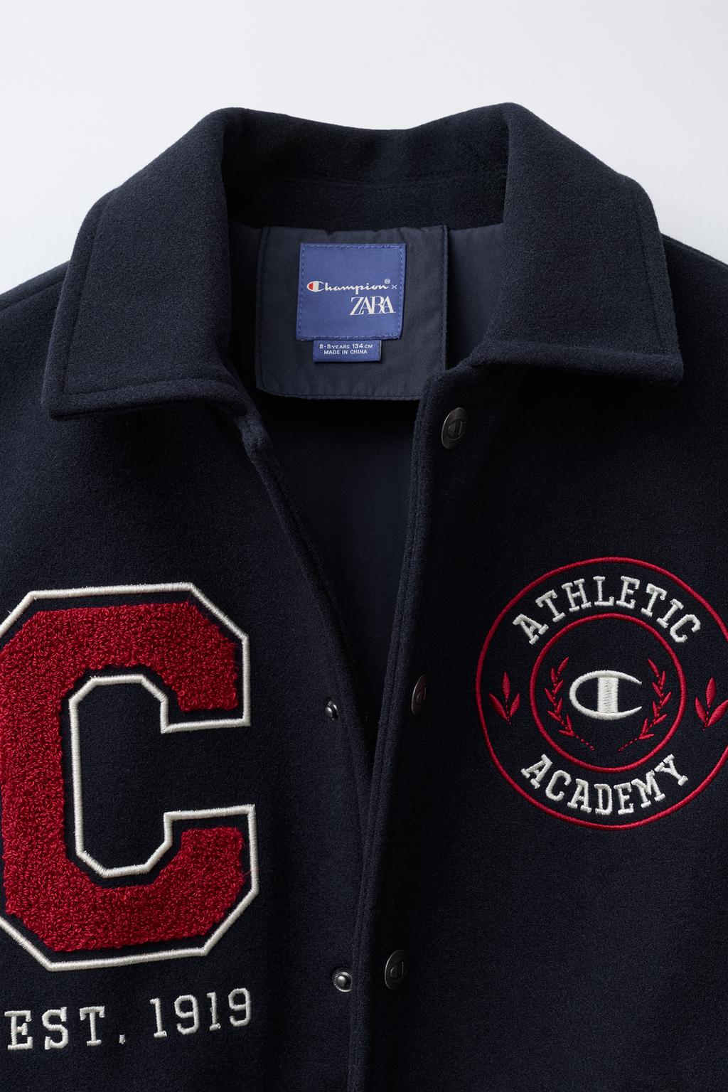 БОМБЕР ИЗ ТКАНИ С НАШИВКАМИ CHAMPION ® X ZARA