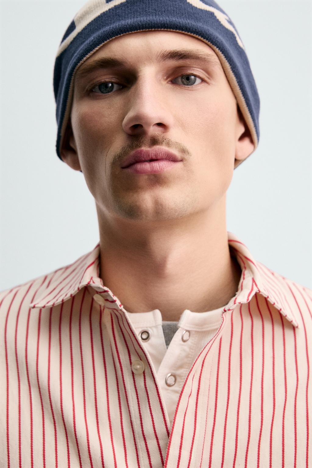 РУБАШКА В ПОЛОСКУ С НАШИВКАМИ CHAMPION® X ZARA