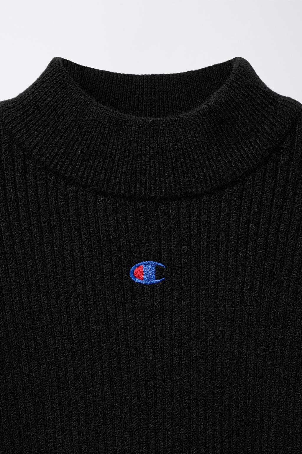ДЖЕМПЕР В РУБЧИК С ВОРОТНИКОМ-СТОЙКОЙ CHAMPION ® X ZARA