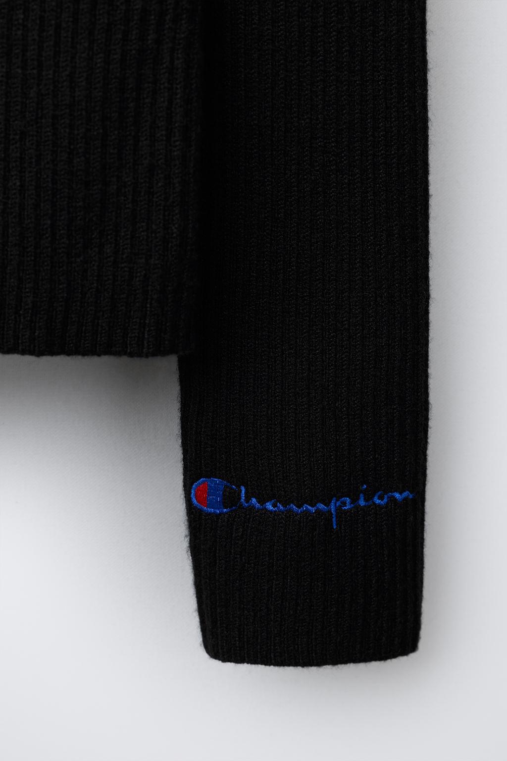 ДЖЕМПЕР В РУБЧИК С ВОРОТНИКОМ-СТОЙКОЙ CHAMPION ® X ZARA