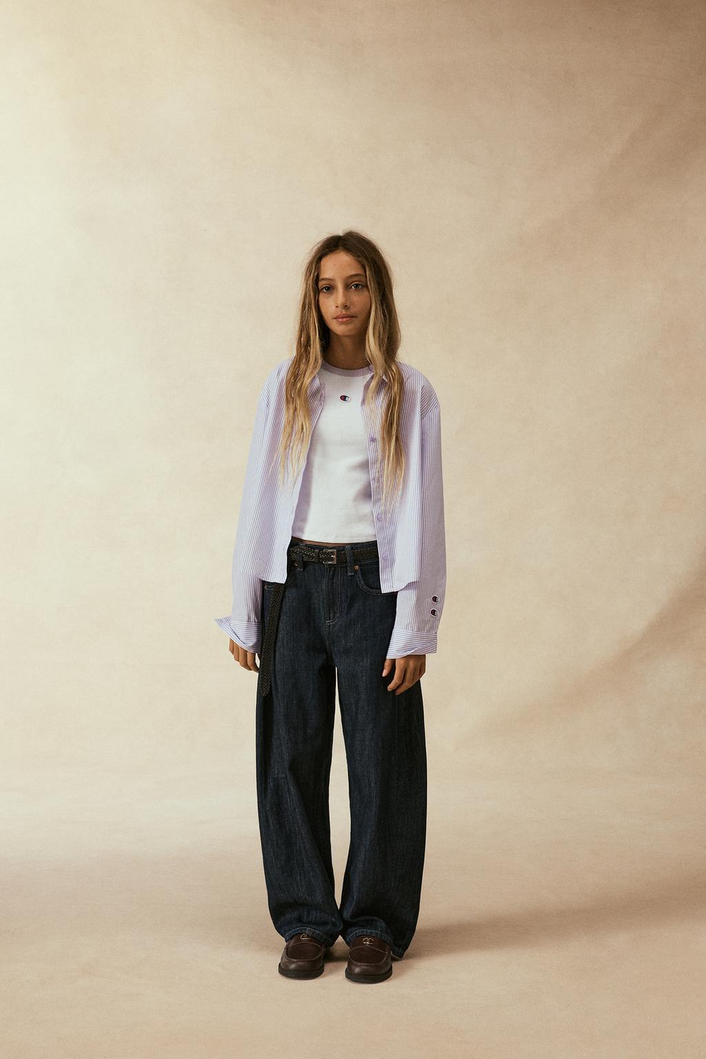 КОМПЛЕКТ РУБАШКА ПОПЛИН В ПОЛОСКУ С ТРИКОТАЖНОЙ МАЙКОЙ CHAMPION ® X ZARA