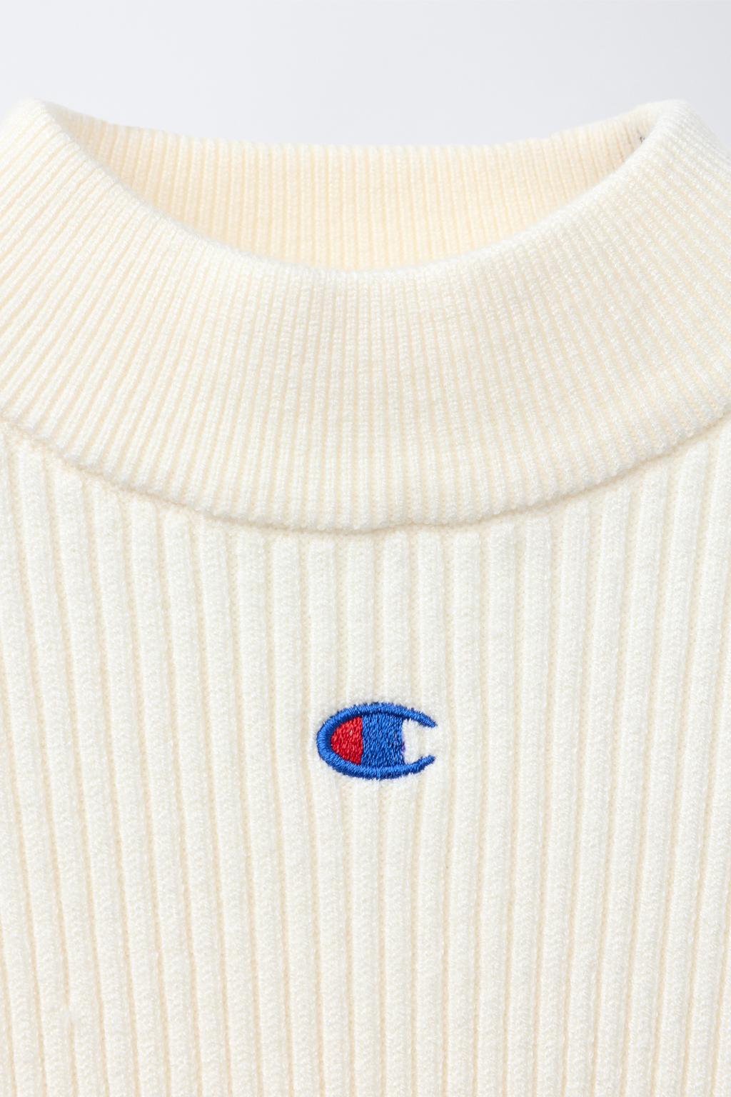 ДЖЕМПЕР В РУБЧИК С ВОРОТНИКОМ-СТОЙКОЙ CHAMPION ® X ZARA