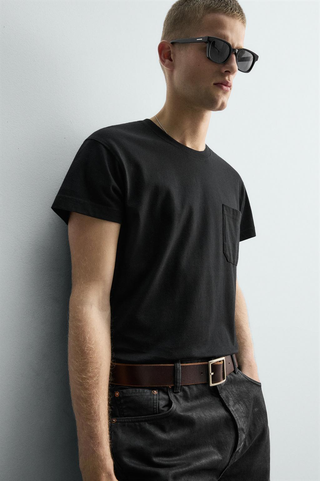 ФУТБОЛКА RELAXED FIT С КАРМАНОМ