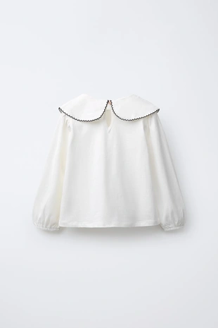 Футболка с круглым воротником и вышивкой- Заказать в России