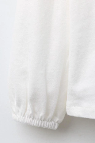 Футболка с круглым воротником и вышивкой- Заказать в России