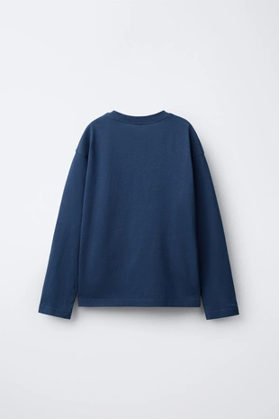 Футболка в университетском стиле- Заказать в России