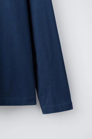 Футболка в университетском стиле- Заказать в России