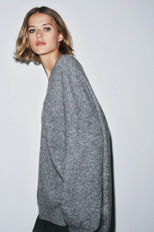 Шерстяной свитер оверсайз- Заказать в России