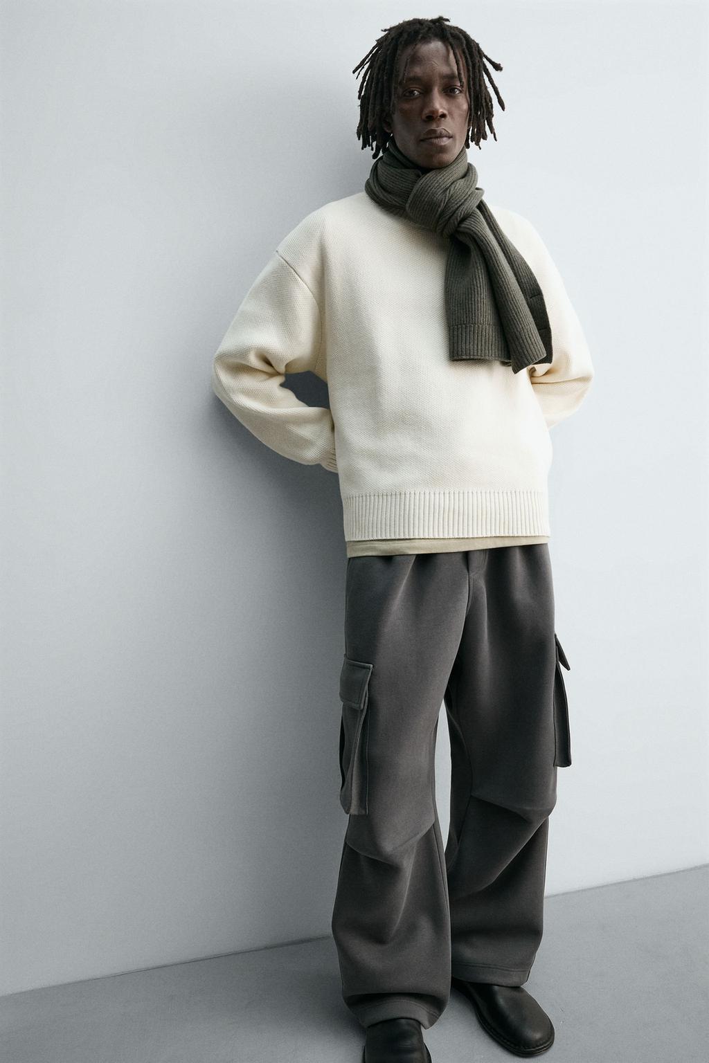 БРЮКИ КАРГО ИЗ НЕОПРЕНА СО СКЛАДКАМИ