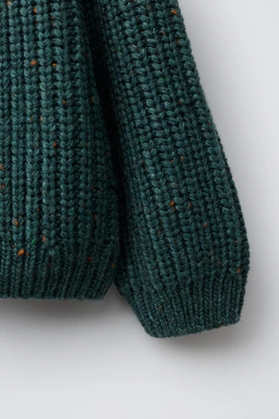 Кардиган с вышитыми цветами на пуговицах- Заказать в России