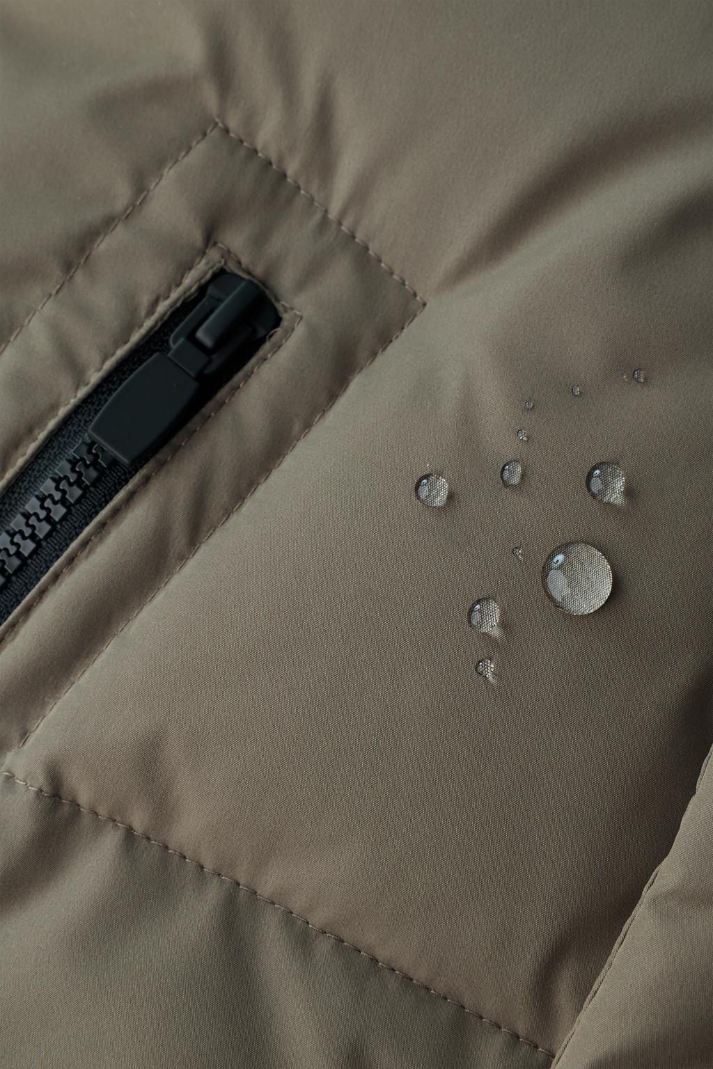 LONG WATER-REPELLENT AND WIND-RESISTANT FEATHER DOWN PUFFER JACKET