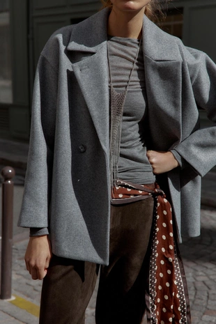 Мягкое двубортное пальто- Заказать в России