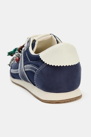 Спортивные туфли CHARMS- Заказать в России