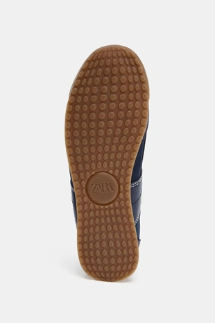 Спортивные туфли CHARMS- Заказать в России