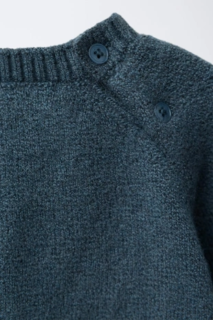 Вязаный джемпер с вышитыми собачками- Заказать в России