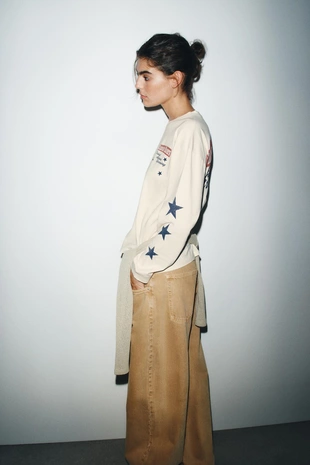 Хлопковая футболка с принтом- Заказать в России