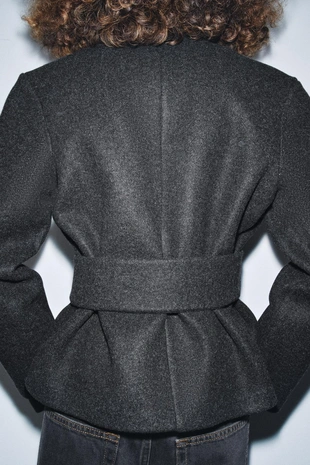 Мягкая куртка с поясом- Заказать в России