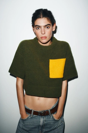 Трикотажный джемпер с коротким рукавом- Заказать в России