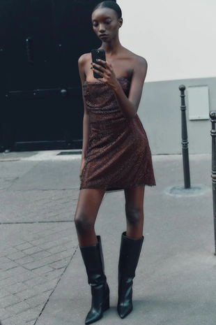 Красное платье без бретелек с блеском- Заказать в России