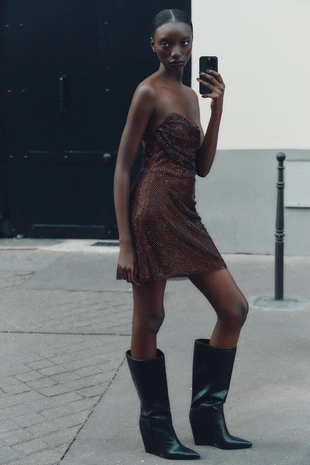 Красное платье без бретелек с блеском- Заказать в России