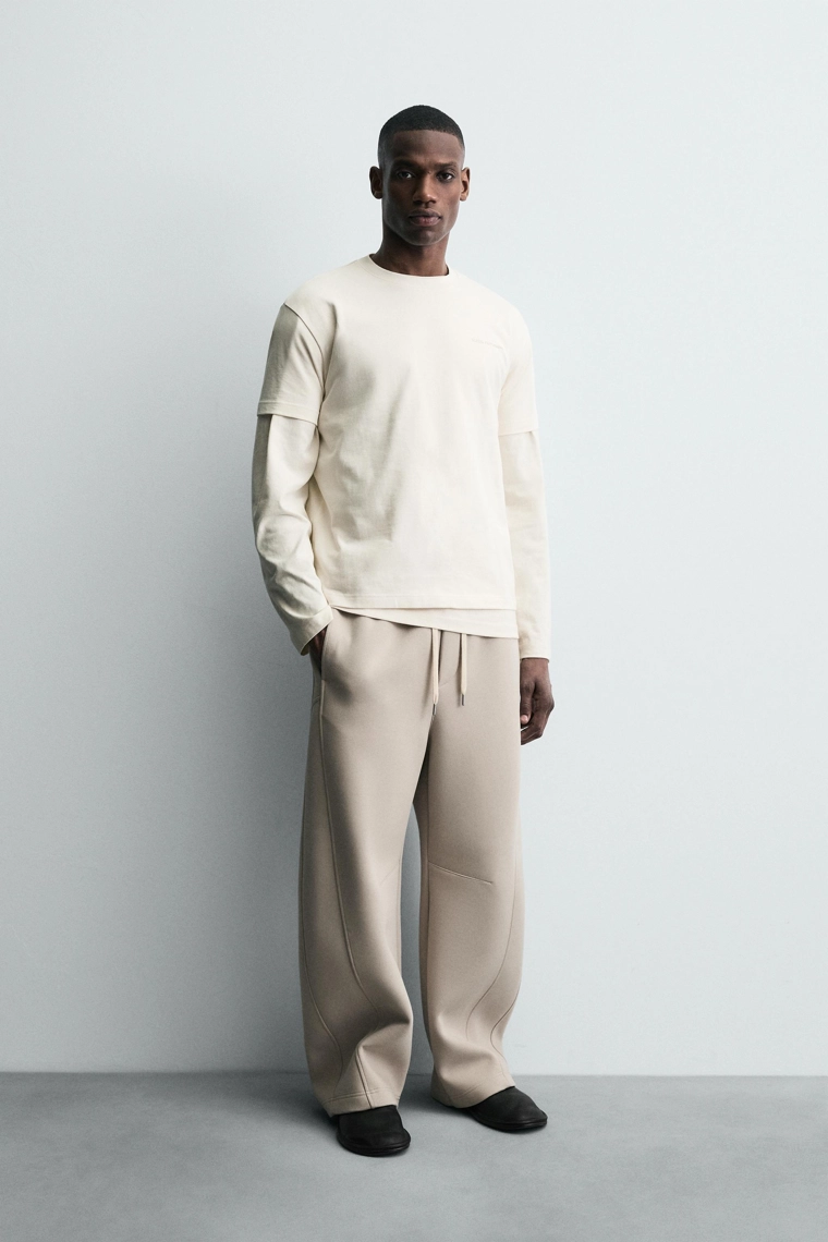 Футболка с объемным текстом