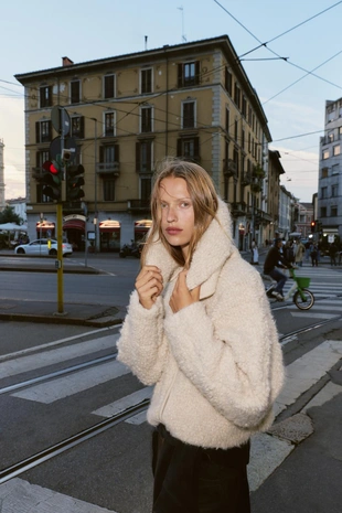 Кардиган из букле- Заказать в России