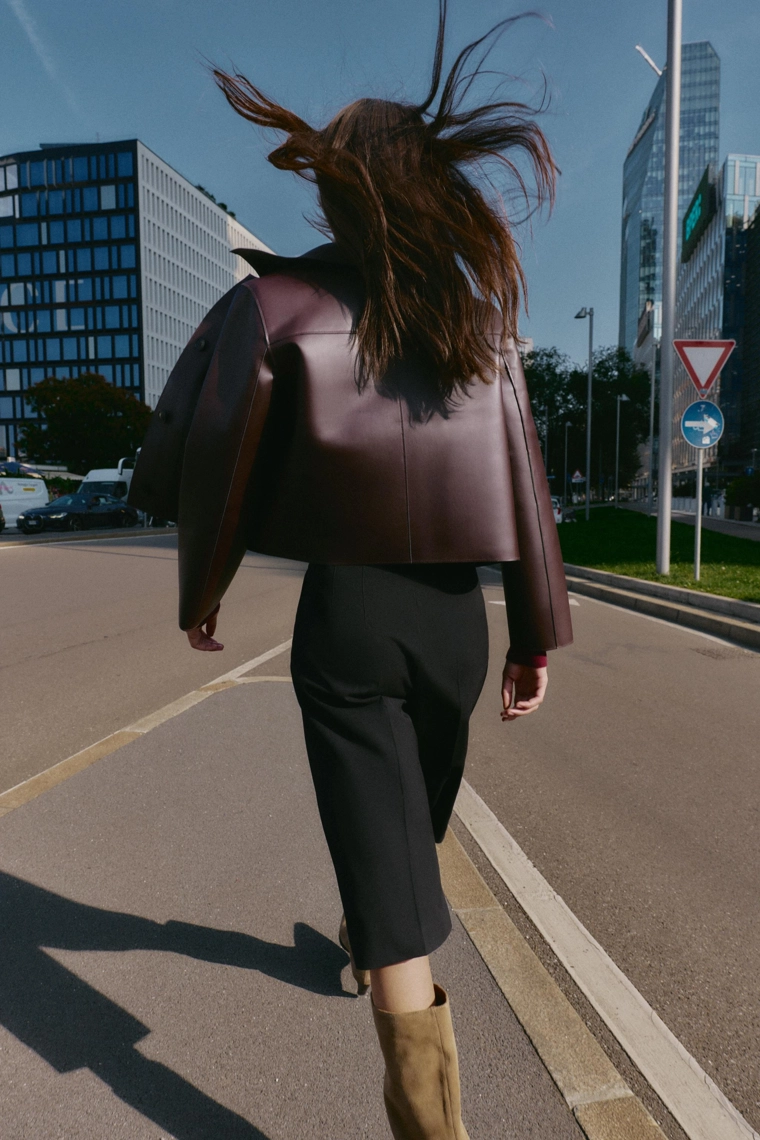 Длинные бермуды с высокой посадкой