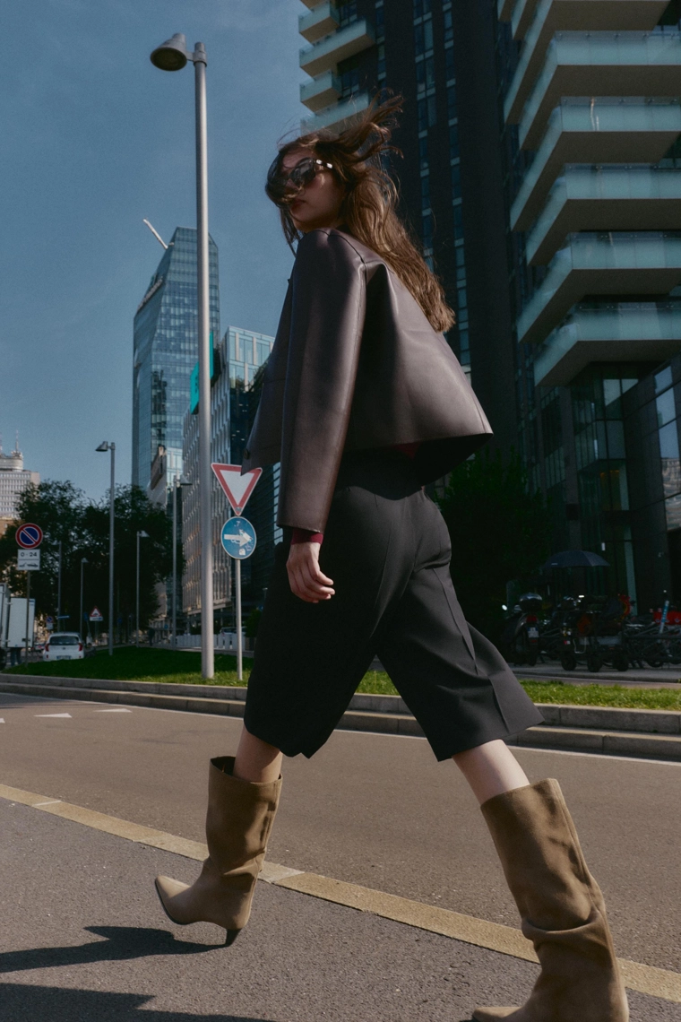 Длинные бермуды с высокой посадкой