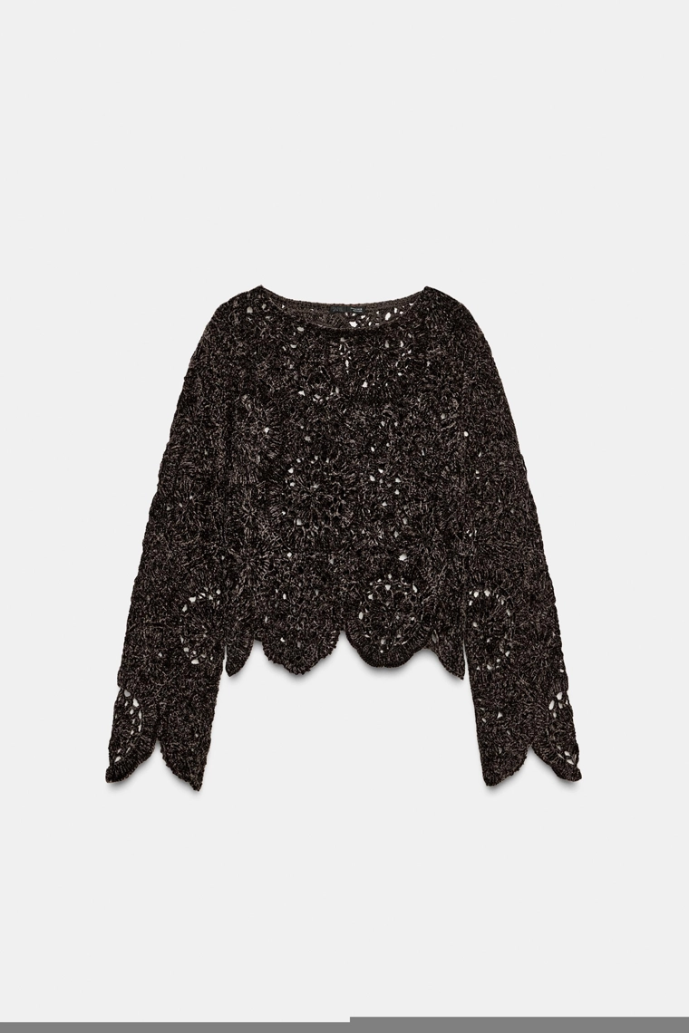 Топ с длинным вязаным рукавом