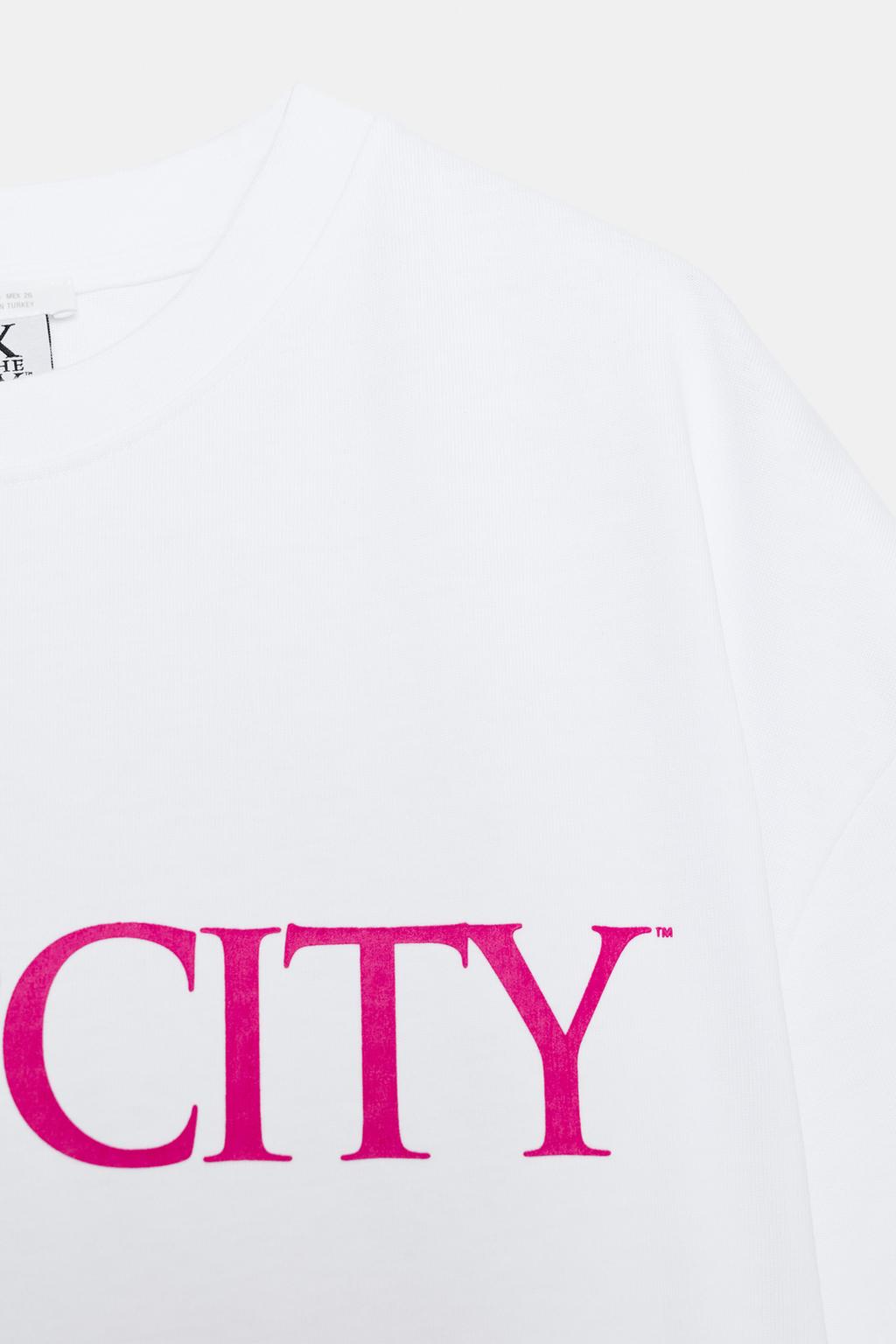 ФУТБОЛКА SEX & THE CITY™