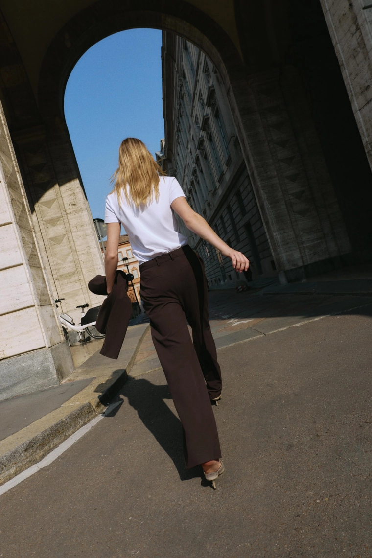 Брюки прямого кроя с лампасами