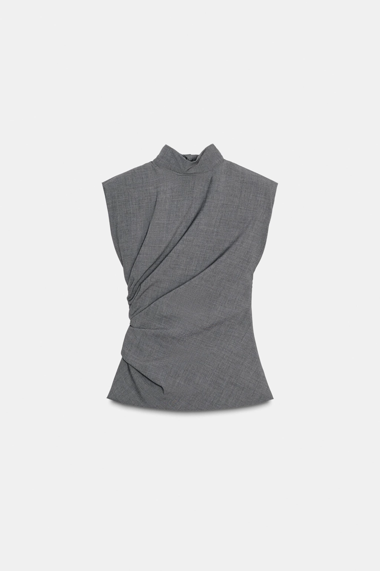 Топ с накладными плечиками