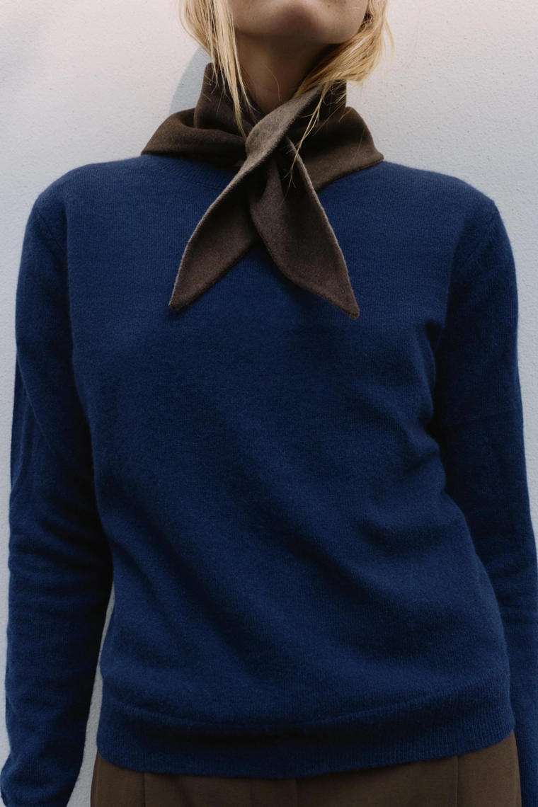 Треугольный бандана из шерсти