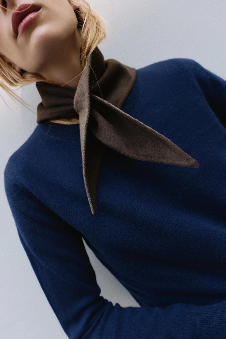 Треугольный бандана из шерсти