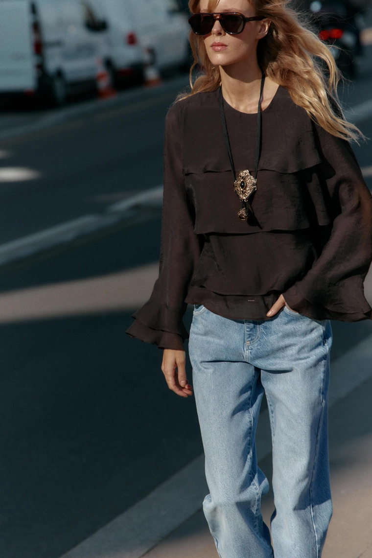 Футболка с оборками