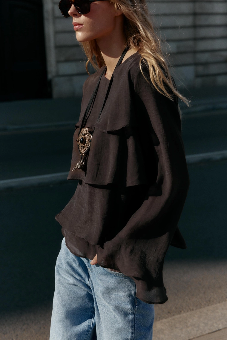 Футболка с оборками